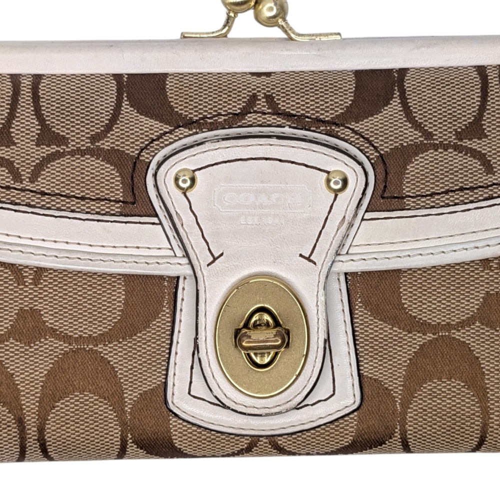 Coach Legacy Kisslock Wallet Khaki Signature Canvas Leather Turnlock Vintage Y2K - Picture 10 of 12